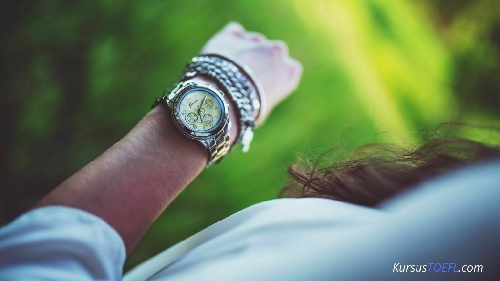 past continuous tense